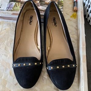 Massimo size 8 slides